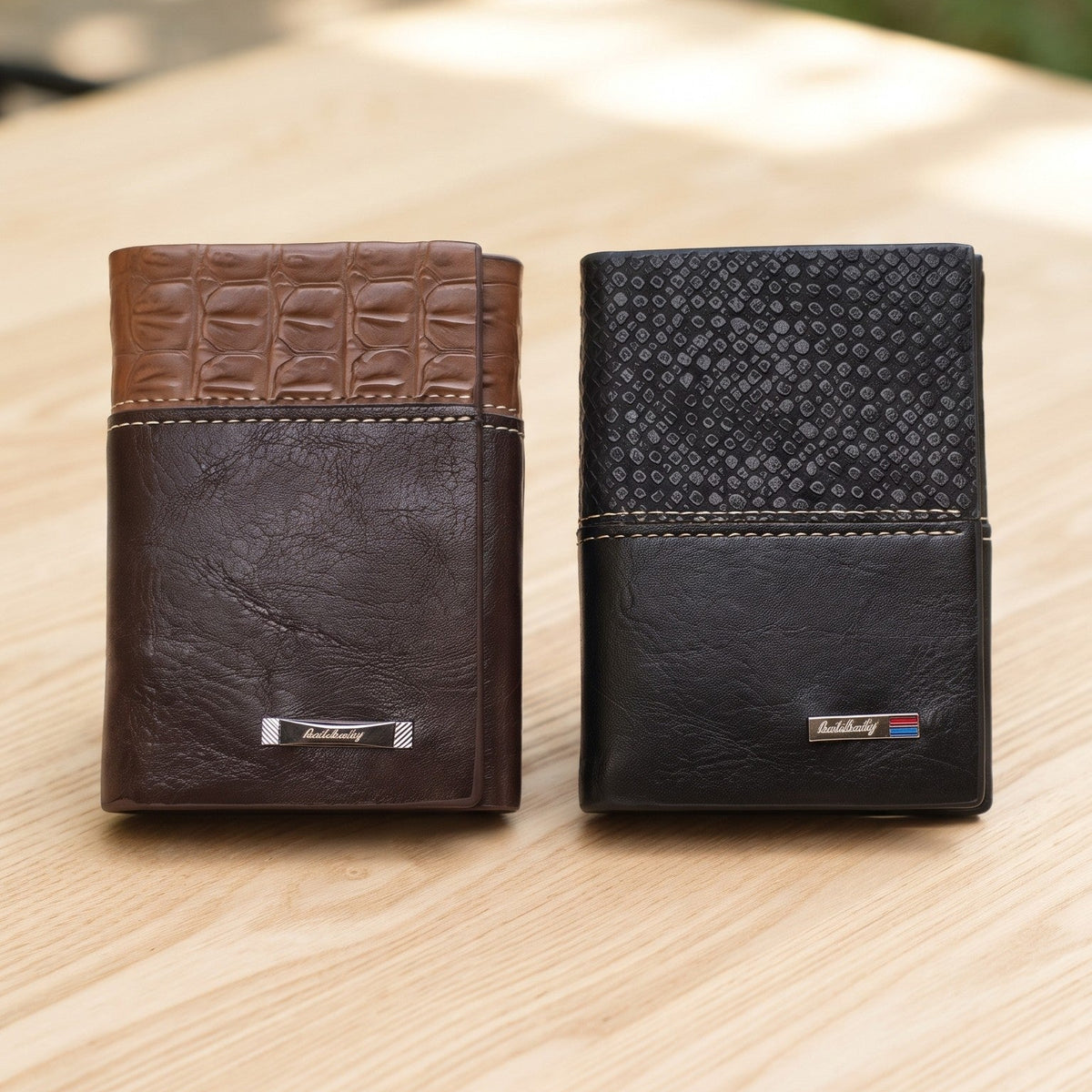 Balebaily 3-Fold Compact Wallet – Multiple Card & Money Sections